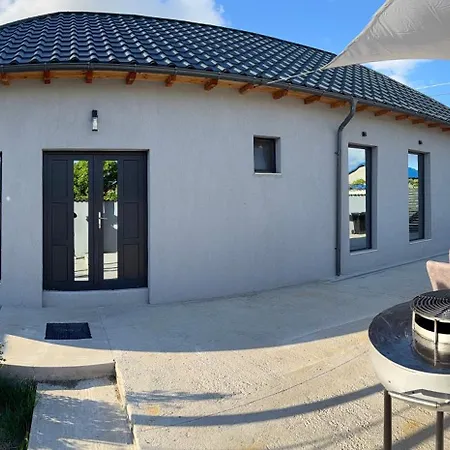 Alex's House *